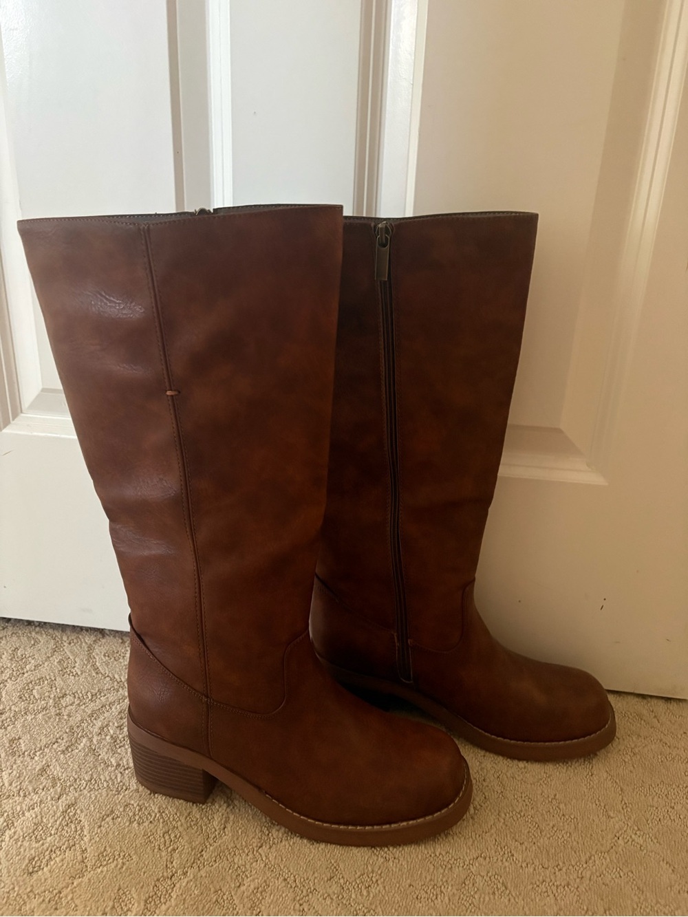Harlow Tall Riding Boots in Chestnut Brown